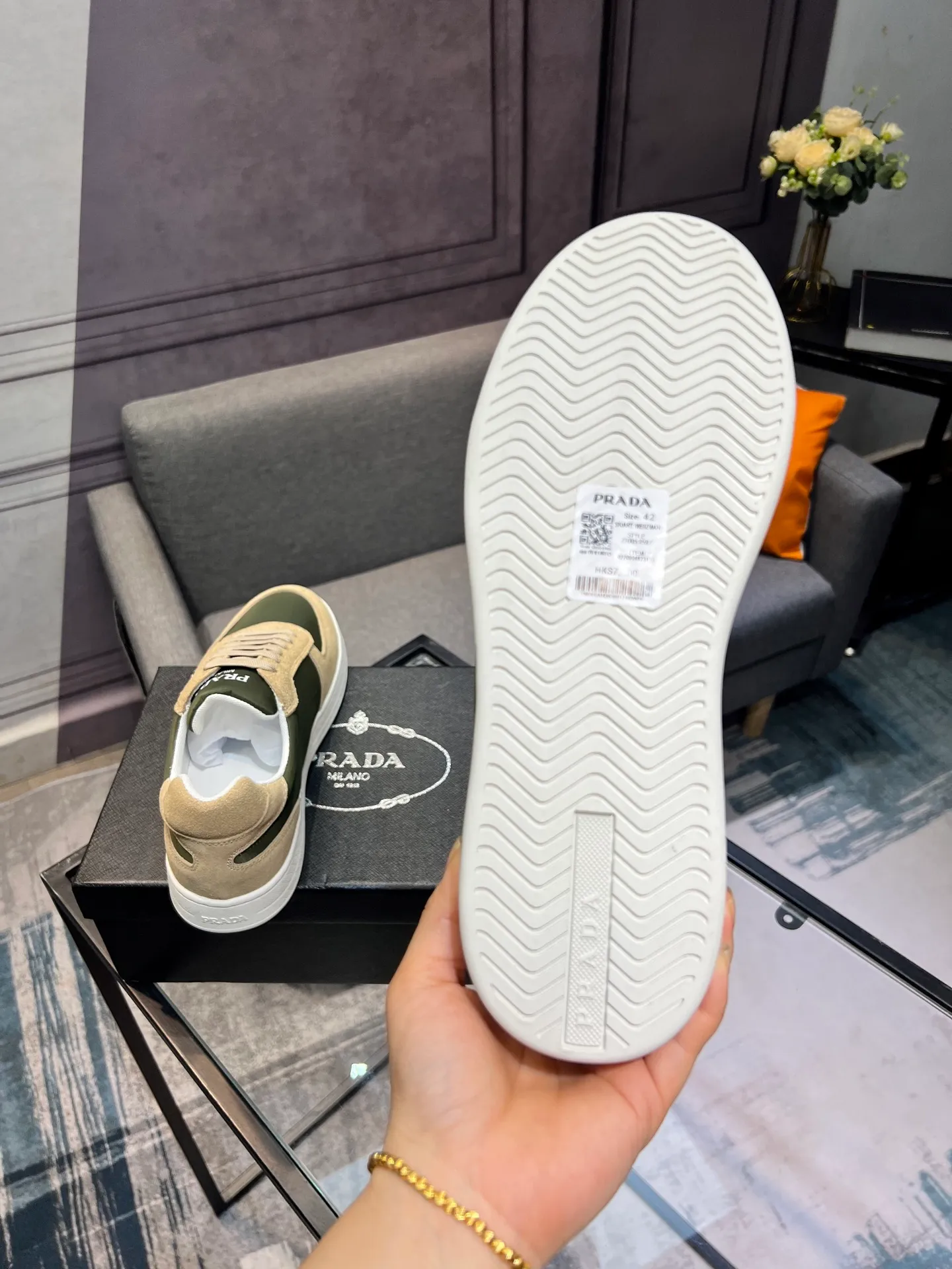 Men's men's shoes 💰440 [PRADA—Prada] latest model 🙈original replica! 👟👟👟Available here. The workmanship is top-notch. The upper is made of Italian 🇮🇹Imported calfskin. ❗️Breathable genuine leather lining @Suitable for travel. The original version has an enlarged engraved sole, making it suitable for all kinds of travels, showing low-key luxury. Let quality speak for itself. Color: Size: 38-44